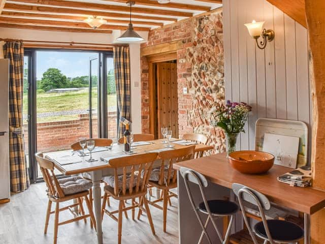 Dining Area | Oak Barn, Metton