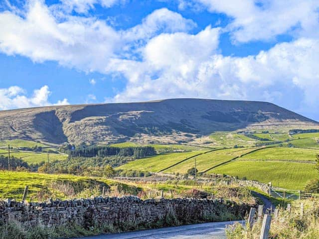 Surrounding area | Weavers Cottage, Fence, near Pendle