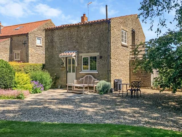 Garden | Corn Stook - Granary Farm Cottages, Sawdon, near Scarborough