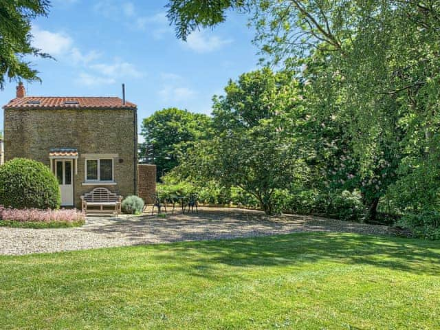 Garden | Corn Stook - Granary Farm Cottages, Sawdon, near Scarborough