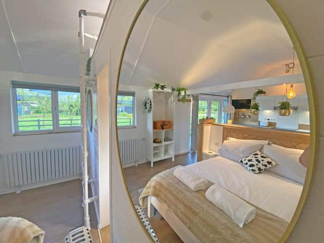 Double bedroom | The Little Barn, Hoxne, near Eye