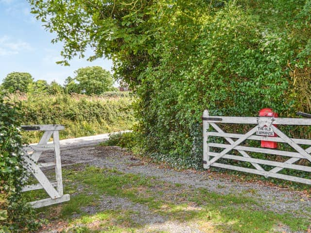 Exterior | The Old Farm Cottage, Louth