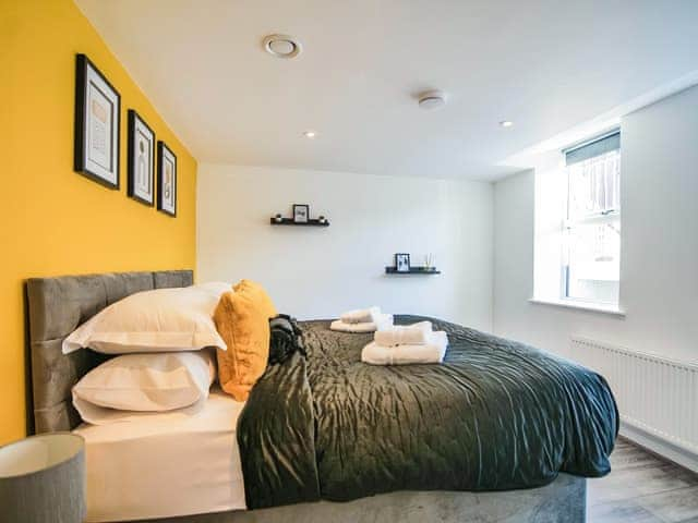 Double bedroom | Apartment 1 - York Crescent Apartments, York