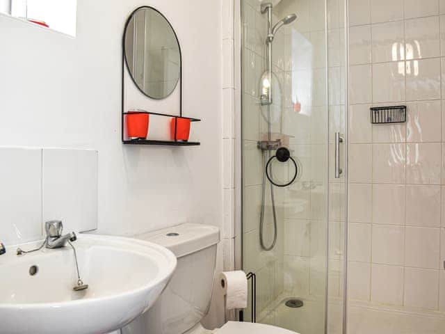 Bathroom | Roseus - Mimosa Roseus Cottages, Combe Martin