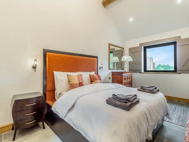 King size bedroom | Loch Farm Stables, Watton