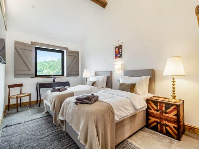 Twin bedroom | Loch Farm Stables, Watton