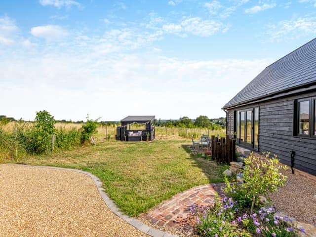 Exterior | Blackberry Barn, Maidstone