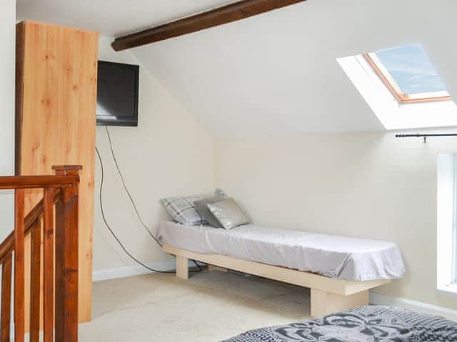 Twin bedroom | The Old Stables, Skegness