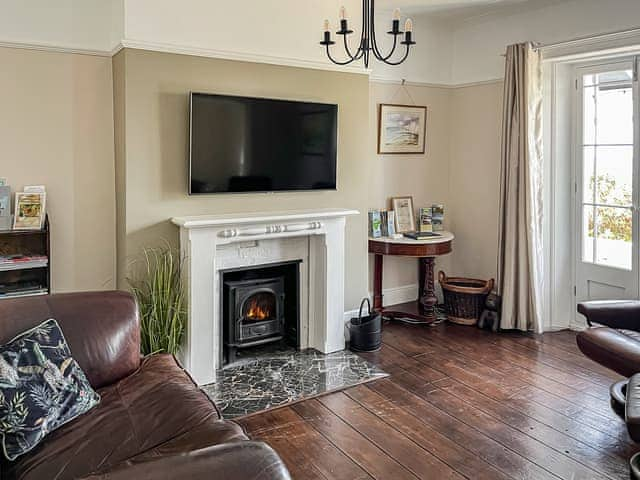 Living room | Coastguards, Ventnor