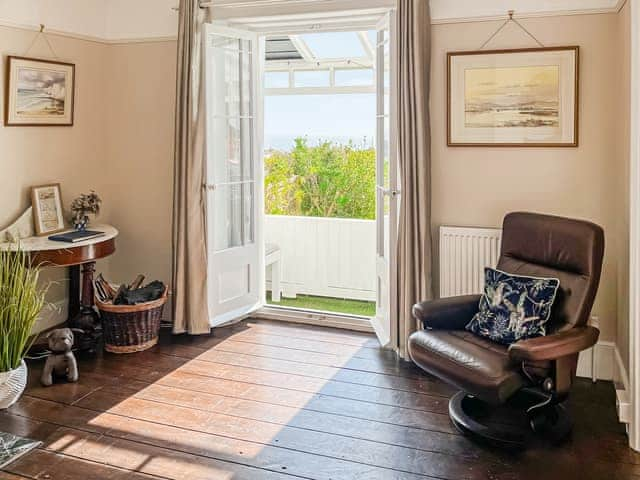 Living room | Coastguards, Ventnor