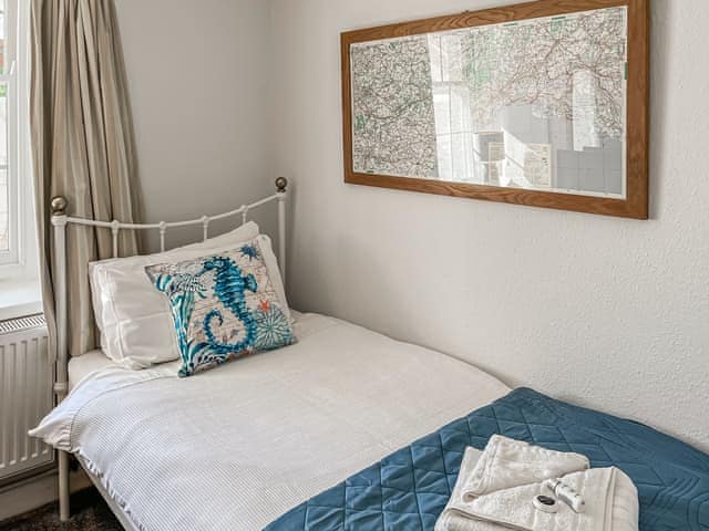 Bedroom | Coastguards, Ventnor