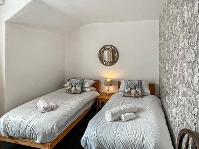 Twin bedroom | Broadberry Cottage, Windermere