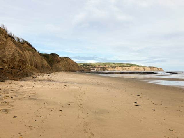 Surrounding area | Glenhowen, Robin Hoods Bay, near Whitby