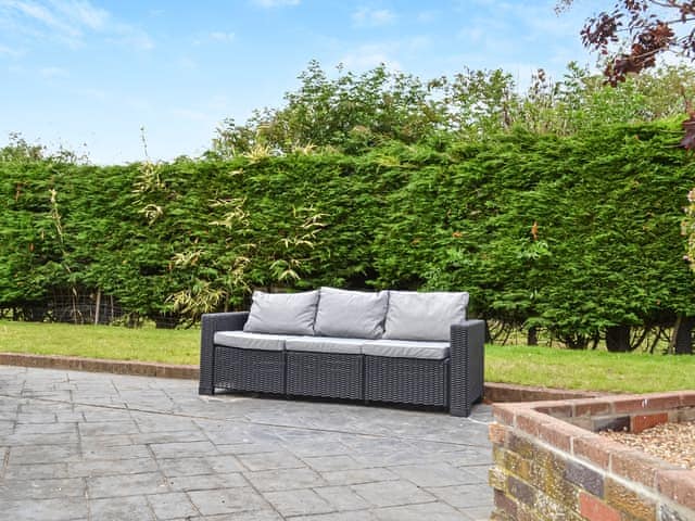 Sitting-out-area | Welton House, Orby, near Skegness