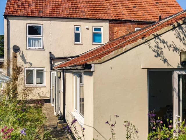 Exterior | Skimming Stones, Sheringham