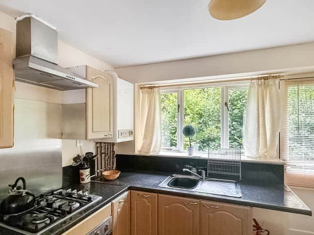 Kitchen area | Kingfisher - Woodside Fishery, Cleobury Mortimer, Worcestershire