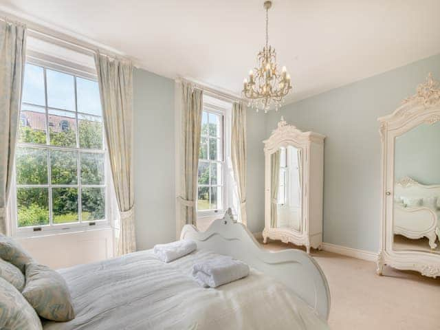 Master bedroom | Colne House, Cromer