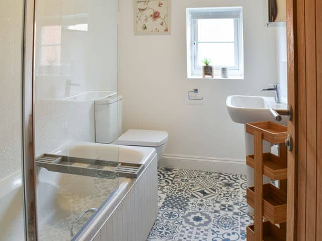 Shower room | Salty Kisses - Sandy and Salty, Mundesley, near North Walsham