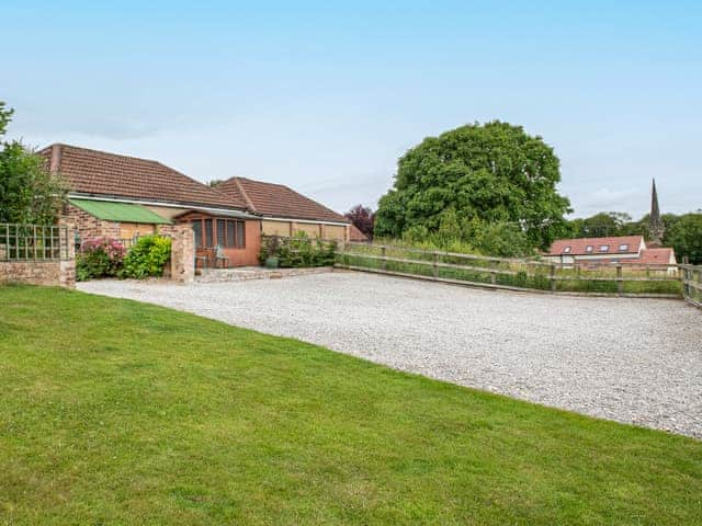 Exterior | The Weaning Shed, Huggate, near York