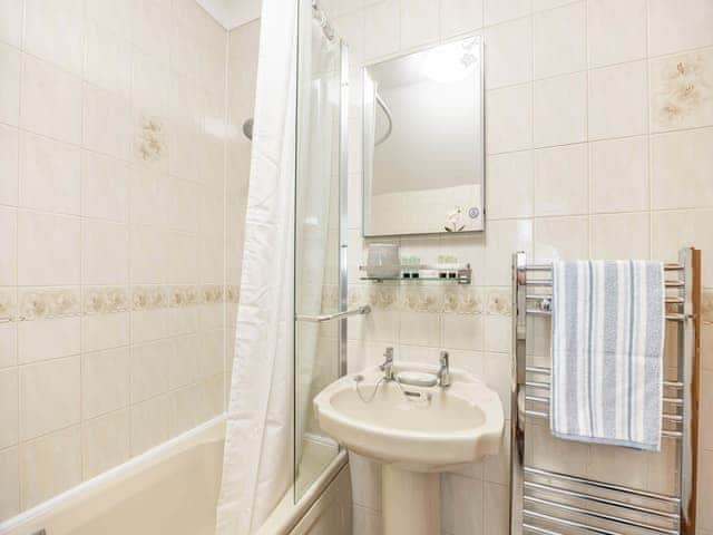 Bathroom | The Granary, Tetford, near Horncastle