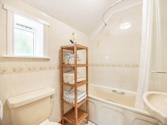 Bathroom | The Granary, Tetford, near Horncastle