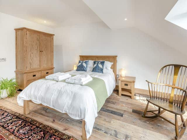 Double bedroom | Heron&rsquo;s Den - Langton Hill Retreats, Langton Hill, near Horncastle