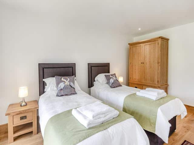 Twin bedroom | Heron&rsquo;s Den - Langton Hill Retreats, Langton Hill, near Horncastle