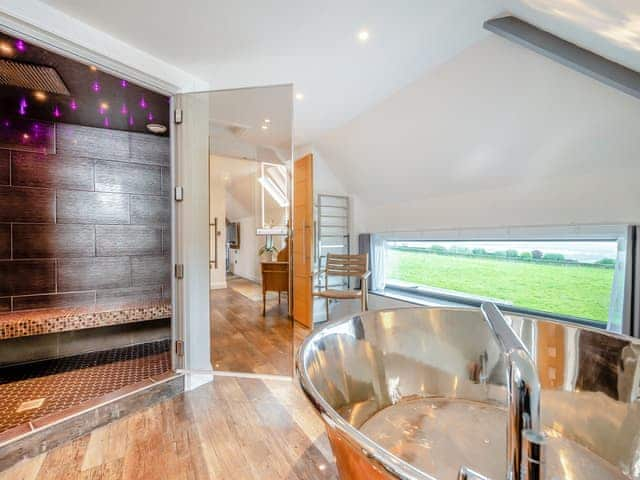 Bathroom | Skyfall - Wooldown Holiday Cottages, Bude