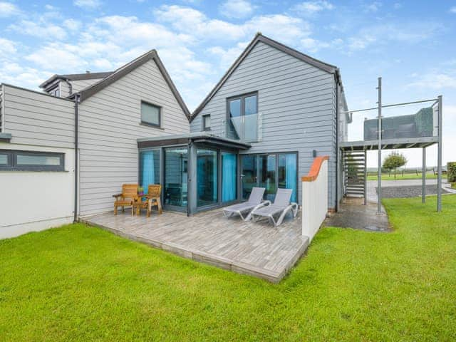 Exterior | Sun Seeker - Wooldown Holiday Cottages, Bude