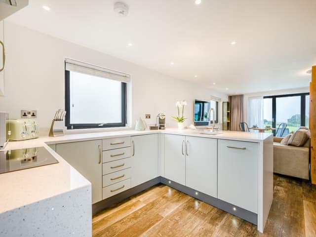 Kitchen | Sun Seeker - Wooldown Holiday Cottages, Bude