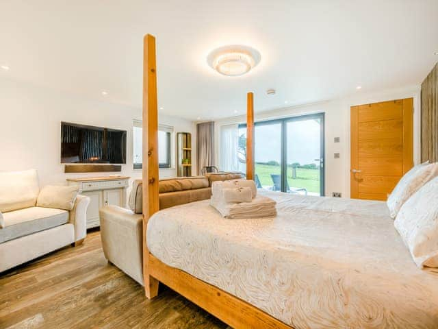 Double bedroom | Sun Seeker - Wooldown Holiday Cottages, Bude