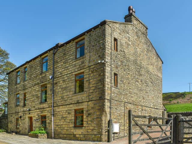 Exterior | West View Farm, Hainworth, near Keighley