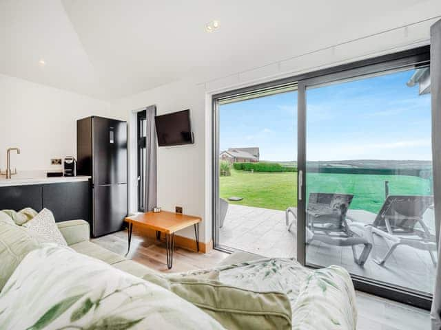 Living area | Little Gem - Wooldown Holiday Cottages, Bude