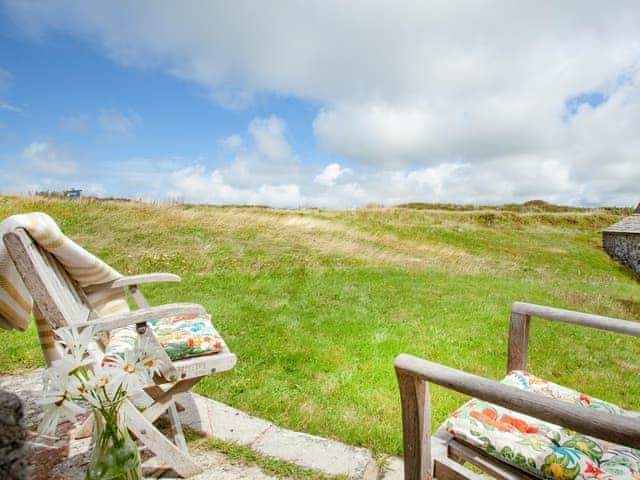 Sitting-out-area | The North Wing - Trevigue Holiday Cottages, Crackington Haven, near Bude