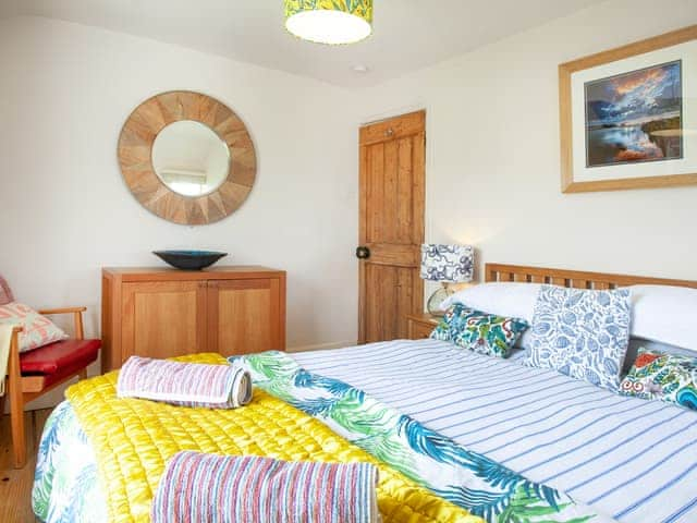 Double bedroom | Trevigue Holiday Cottage - Trevigue Holiday Cottages, Crackington Haven, near Bude