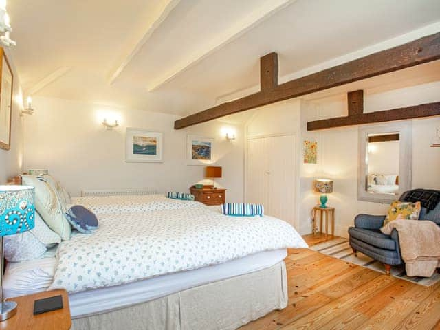 Twin bedroom | Trevigue Holiday Cottage - Trevigue Holiday Cottages, Crackington Haven, near Bude