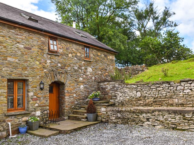 Exterior | Llandremor Fawr Cottage - Llandremor Fawr Holidays, Pontarddulais