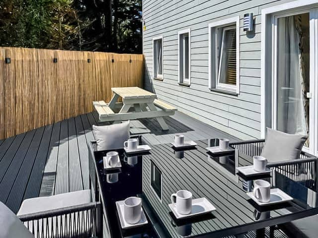 Sitting-out-area | Summerleaze House, Bude