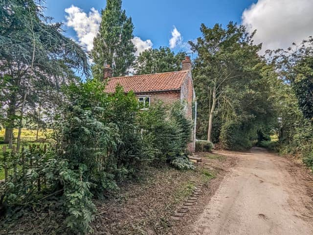 Exterior | Pixies Wood Cottage, Ludham