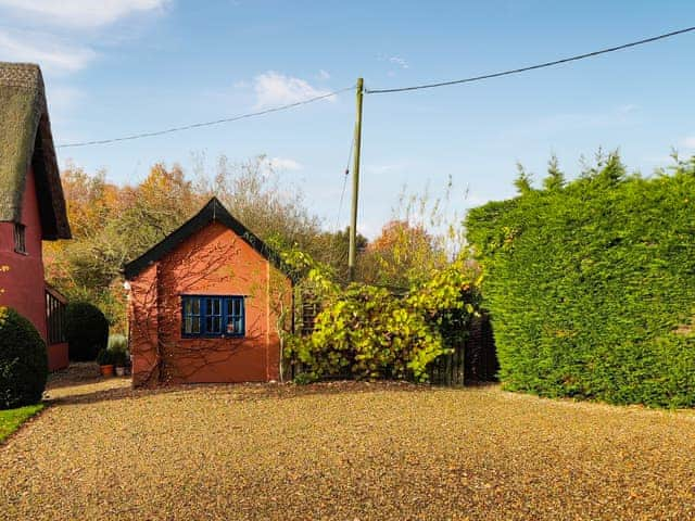 Exterior | Little House on the Common, Diss