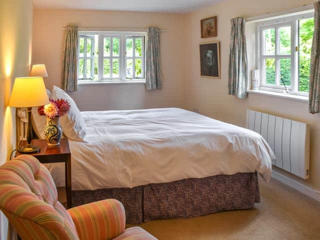 Double bedroom | Little House on the Common, Diss