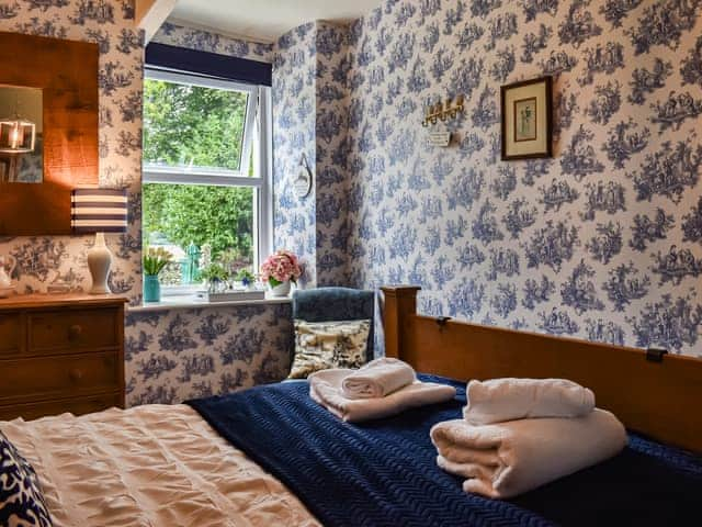 Double bedroom | Corner Cottage, Bowness-on-Windermere