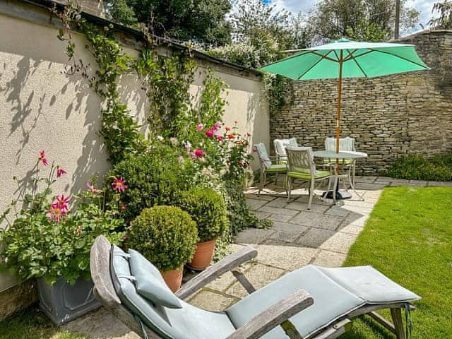 Peaceful lawned garden with terrace | Pye Cottage, Souldern, near Bicester