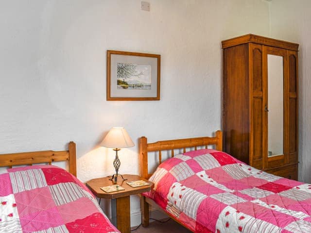 Twin bedroom | Kiln Cottage, Bolton-le-Sands