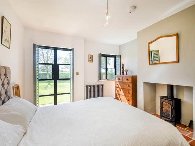 Double bedroom | Little Orchard, Kerdiston, near Reepham