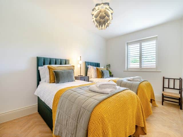 Twin bedroom | Riverside Walk, Ruswarp, near Whitby