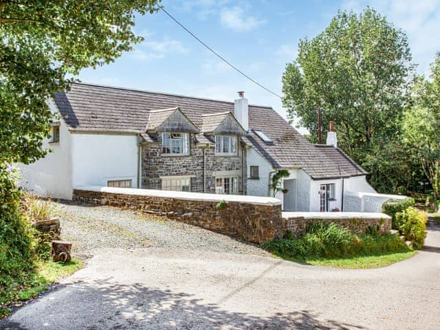 Exterior | Hill Cottage, Poughill, near Bude