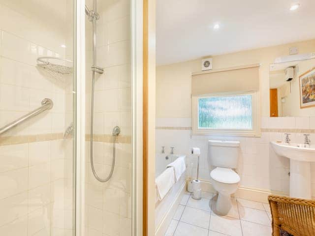 Bathroom | Ferndale, Shipton, Near Much Wenlock