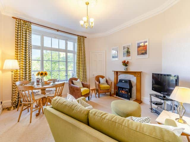 Light and airy living/dining room | Crag View, Ambleside