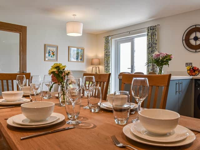 Dining Area | Burrows Ridge, Appledore